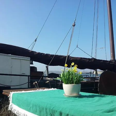Botel Authentic Ship 